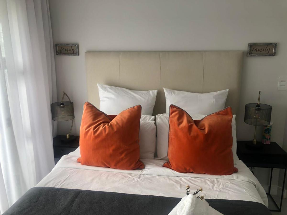 Luxurious Waterfall 1 Bedroom Condo With Free Uncapped Wifi Мідранд Екстер'єр фото