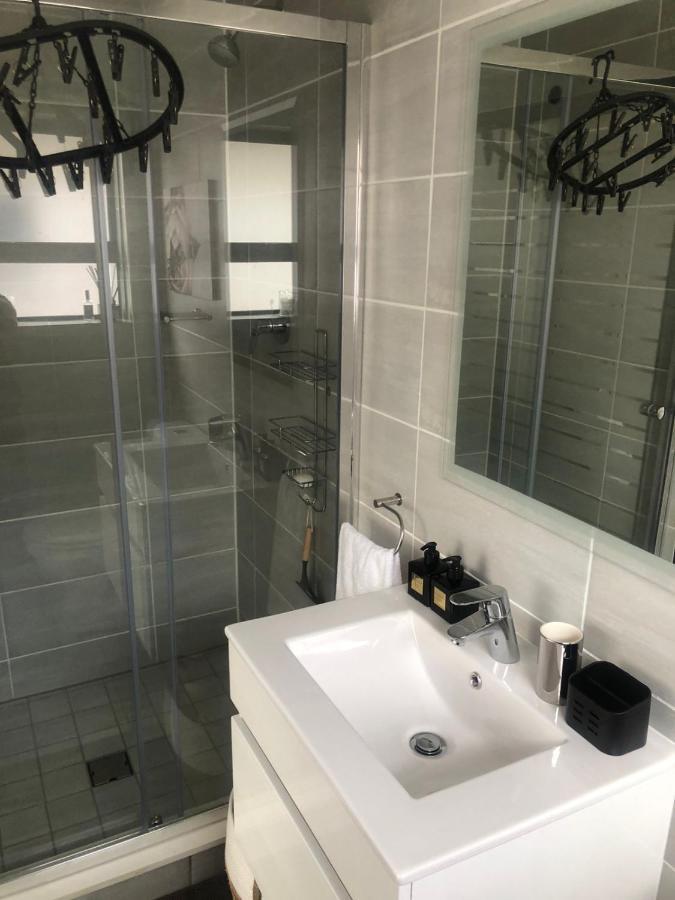 Luxurious Waterfall 1 Bedroom Condo With Free Uncapped Wifi Мідранд Екстер'єр фото