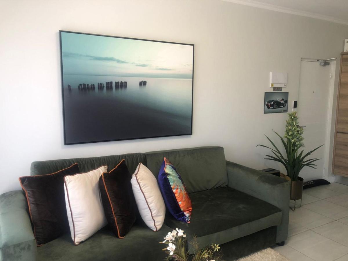 Luxurious Waterfall 1 Bedroom Condo With Free Uncapped Wifi Мідранд Екстер'єр фото